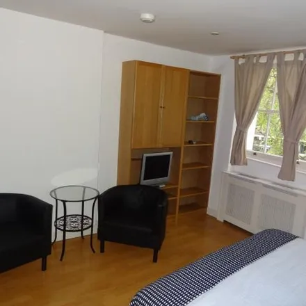Rent this 1 bed apartment on Garden Halls in 1 Cartwright Gardens, London