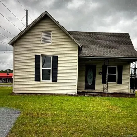 Buy this 2 bed house on 907 East Delaware Avenue in McAlester, OK 74501