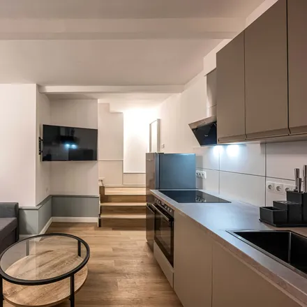 Rent this 2 bed apartment on Reinickendorfer Straße 18 in 13347 Berlin, Germany