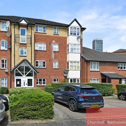 Image 5 - Uxbridge Road, London, W3 9DB, United Kingdom - Apartment for rent