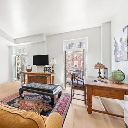 Image 1 - 254 West 10th Street, New York, NY 10014, USA - Condo for sale