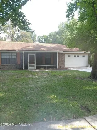 Rent this 3 bed house on 2148 Center Way in Clay County, FL 32068