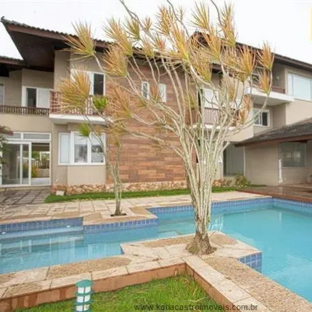 Buy this 8 bed house on Rua Farmacêutico Professor Rodolfo Albino in Camboinhas, Niterói - RJ