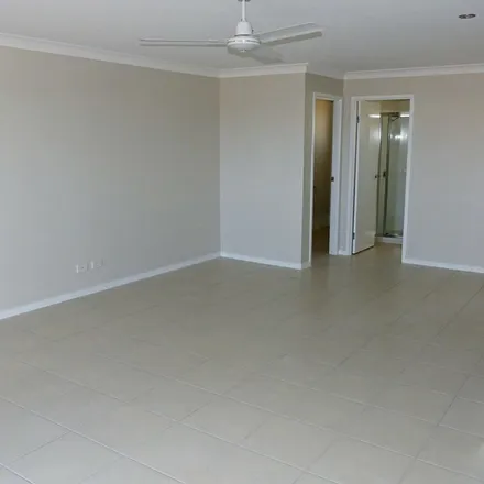 Image 8 - Currey Street, Roma QLD 4455, Australia - Apartment for rent