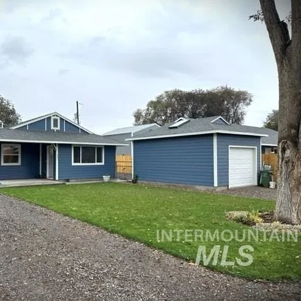 Buy this 3 bed house on 473 10th Street North in Vale, Malheur County