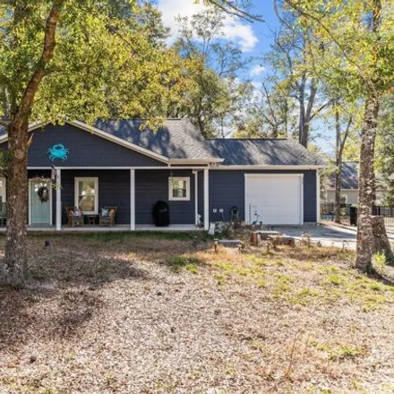 Buy this 3 bed house on 657 Pelican Circle in Brunswick County, NC 28422