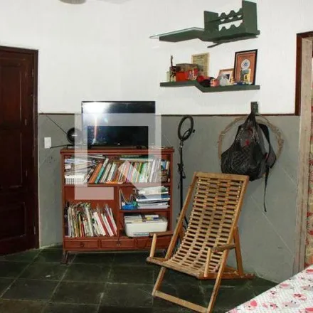Rent this 2 bed house on Estrada Francisco da Cruz Nunes in Itaipu, Niterói - RJ