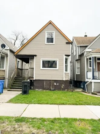 Buy this 4 bed house on 2825 East 76th Place in Chicago, IL 60649