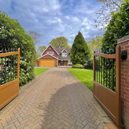 Buy this 5 bed house on Meeting House Lane in Berkswell, CV7 7DU