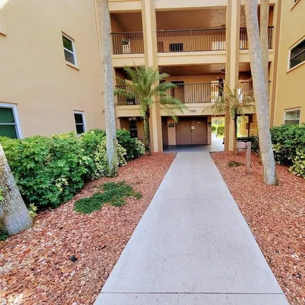 Image 2 - West Bay Drive & Temple Lane, West Bay Drive, Largo, FL 33770, USA - Condo for sale