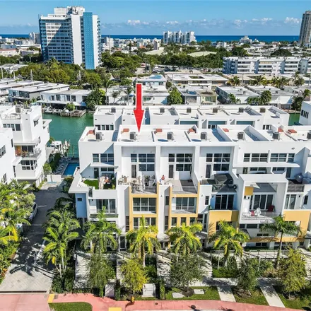 Image 1 - 65 North Shore Drive, Isle of Normandy, Miami Beach, FL 33141, USA - Townhouse for rent