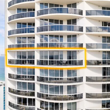 Image 4 - OceanFour, 17201 Collins Avenue, Sunny Isles Beach, FL 33160, USA - Apartment for rent