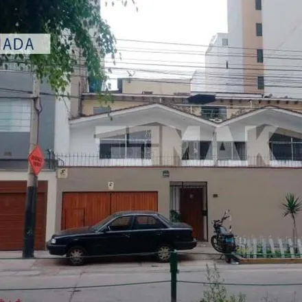 Image 2 - Avenida Sergio Bernales, Surquillo, Lima Metropolitan Area 15048, Peru - House for sale