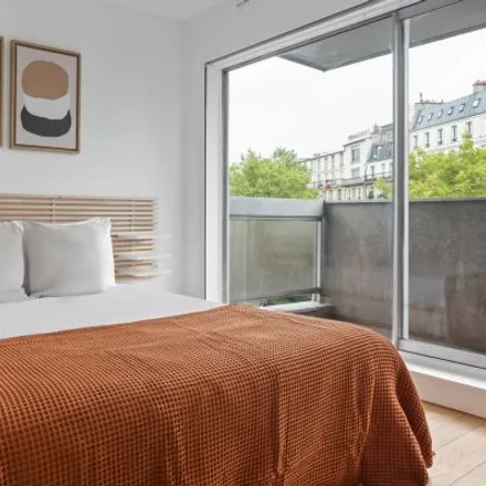 Image 9 - 63 Boulevard Marguerite de Rochechouart, 75009 Paris, France - Apartment for rent