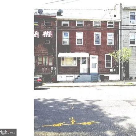 Image 1 - 225 Mulberry Street, Trenton, NJ 08638, USA - House for sale