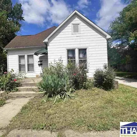 Buy this 2 bed house on 401 Gilbert Avenue in Terre Haute, IN 47807