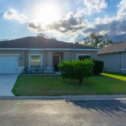 Buy this 3 bed house on 5380 Oakland Lake Circle in Lakewood Park, FL 34951
