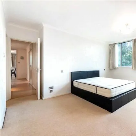 Image 4 - Birley Lodge, 63 Acacia Road, London, NW8 6EB, United Kingdom - Apartment for sale
