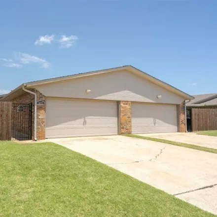 Buy this 6 bed house on 2999 Southwest 124th Street in Oklahoma City, OK 73170