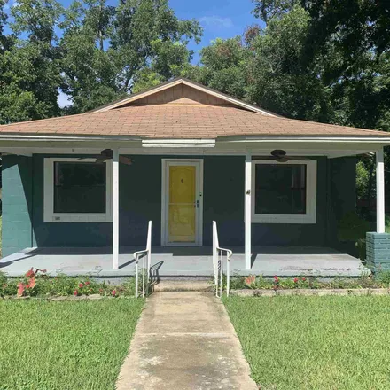 Buy this 3 bed house on Allen Chapel African Methodist Episcopal Church in East Maxwell Street, Pensacola