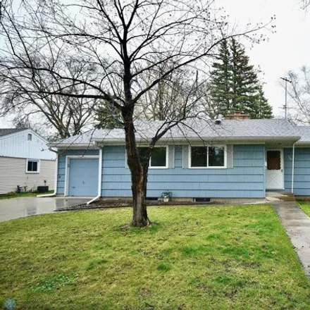 Buy this 4 bed house on 1349 9th Street North in Fargo, ND 58105