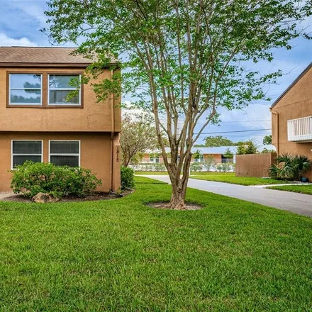Buy this 3 bed townhouse on 1887 Clearbrook Drive in Pinellas County, FL 33760