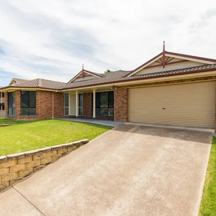Rent this 4 bed apartment on Martin Place in Tumut NSW 2720, Australia
