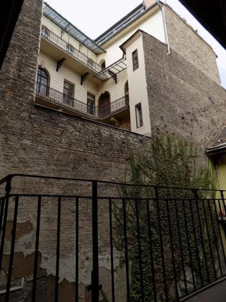 Image 7 - Budapest, Paulay Ede utca 6, 1061, Hungary - Apartment for rent