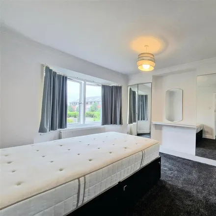 Image 5 - Logan Road, London, HA9 8PX, United Kingdom - Apartment for rent
