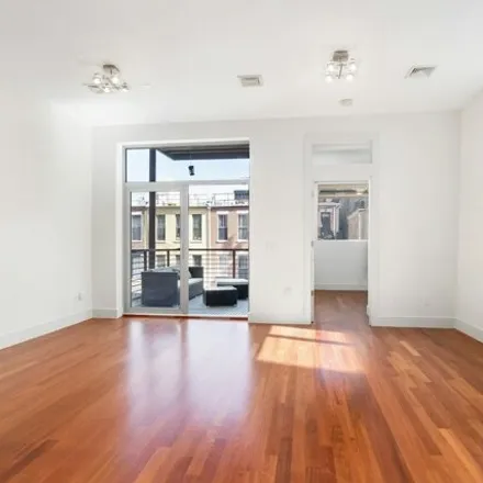 Image 2 - 103 West 117th Street, New York, NY 10026, USA - Townhouse for rent