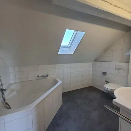 Rent this 4 bed apartment on Weissensteinstrasse 22a in 3008 Bern, Switzerland