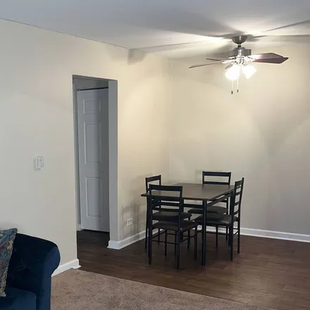 Image 2 - Downers Grove, IL - Apartment for rent