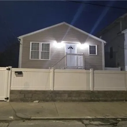 Buy this 3 bed house on 167 Ruggles Street in Providence, RI 02908