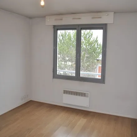Rent this 1 bed apartment on 30 Avenue Paul Bert in 63400 Chamalières, France