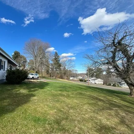 Image 4 - 33 Orchard Hill Road, Branford Hills, Branford, CT 06405, USA - House for sale