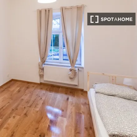 Rent this 4 bed room on De Vivo's in Plinganserstraße 102, 81369 Munich