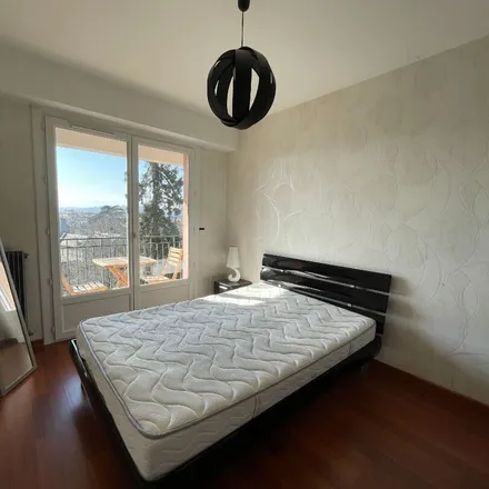 Rent this 3 bed apartment on Amaya in Rue du Maréchal Foch, 64000 Pau