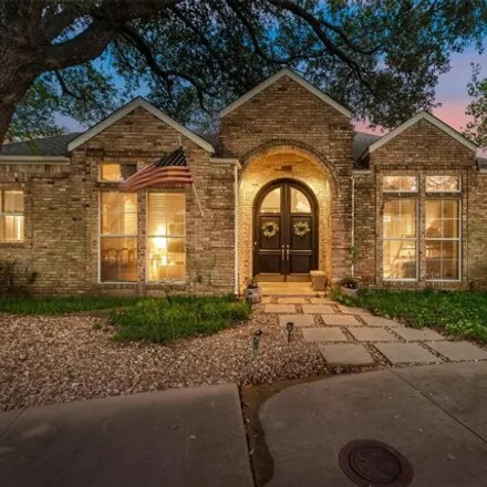 Buy this 3 bed house on 14015 Highmark Square in Dallas, TX 75254