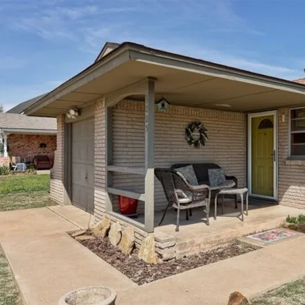 Buy this 3 bed house on 2985 Southwest 62nd Street in Oklahoma City, OK 73159