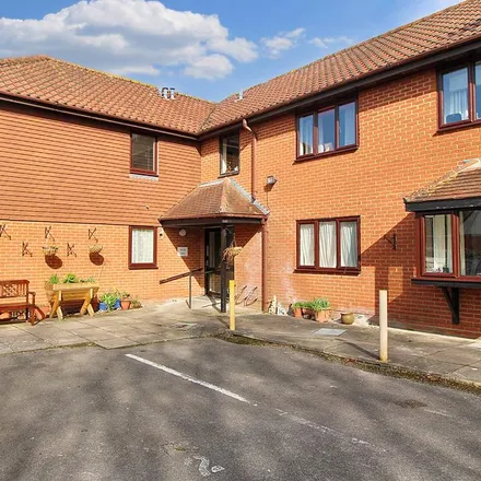 Rent this 1 bed apartment on 3-10 Station Road in Overton, RG25 3DU