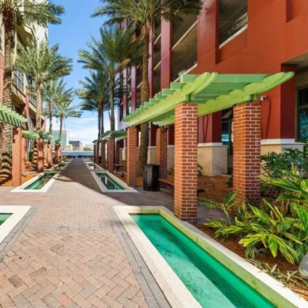 Image 1 - The Peninsula Condominiums, 1431 Riverplace Boulevard, Jacksonville, FL 32207, USA - Condo for rent