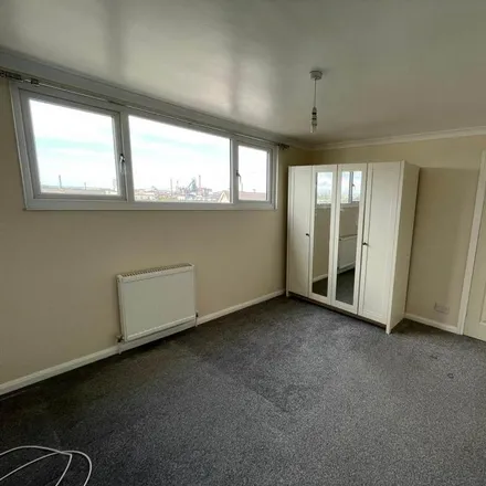 Image 9 - Morlais Road, Port Talbot, SA13 2AJ, United Kingdom - Duplex for rent
