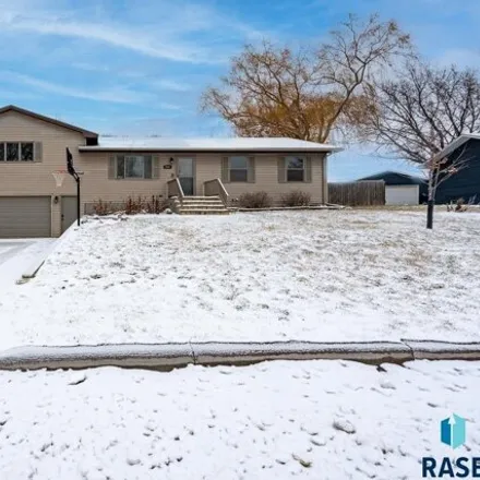 Buy this 5 bed house on 792 Executive Avenue in Crooks, SD 57020