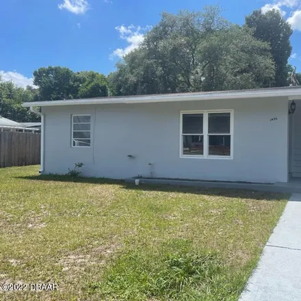Buy this 2 bed house on 1456 West Wellington Drive in Deltona, FL 32725