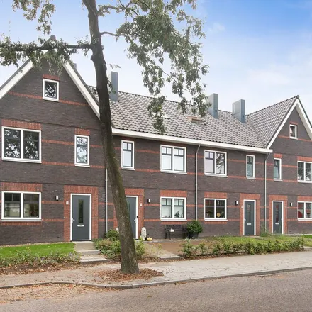 Rent this 3 bed apartment on Soesterweg 562B in 3812 BP Amersfoort, Netherlands