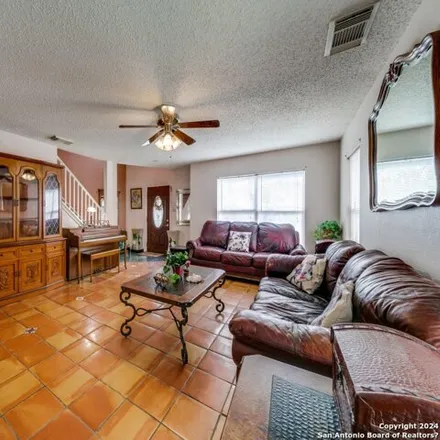 Image 6 - 9659 Orchid Meadows, San Antonio, TX 78250, USA - House for sale