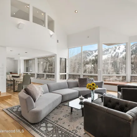 Image 2 - Molly Gibson Lodge, West Main Street, Aspen, CO 81612, USA - House for sale