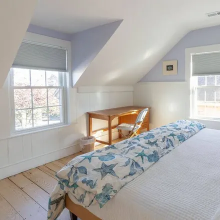 Rent this 2 bed house on Marblehead in MA, 01945