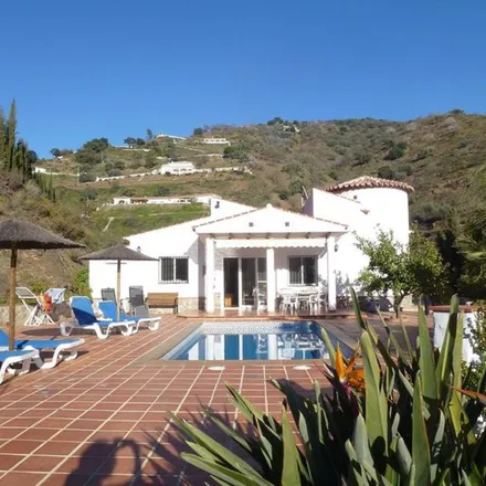 Rent this 3 bed house on unnamed road in 29753 Arenas, Spain