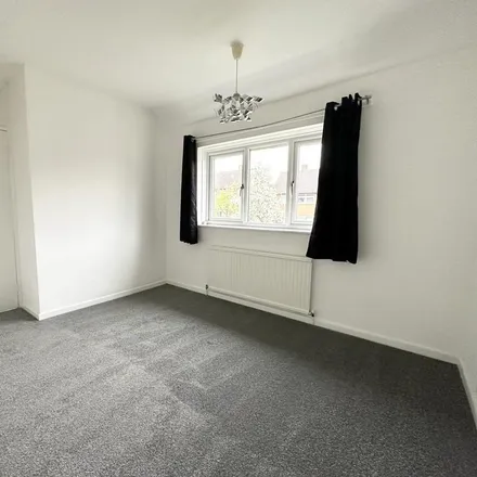 Image 6 - Raynville Drive, Pudsey, LS13 2QE, United Kingdom - Duplex for rent